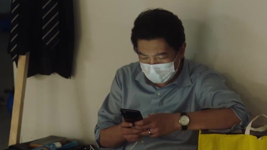 谭静向张克买乐高玩具，张克决定无偿赠与谭静