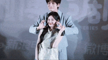 魏哲鸣郑合惠子合体营业💕